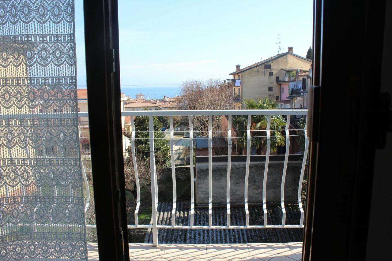 Apartmán Casa Regina Desenzano del Garda Exteriér fotografie