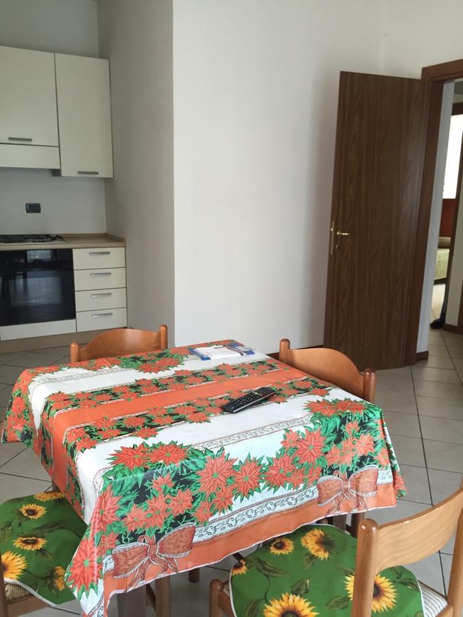 Apartmán Casa Regina Desenzano del Garda Exteriér fotografie