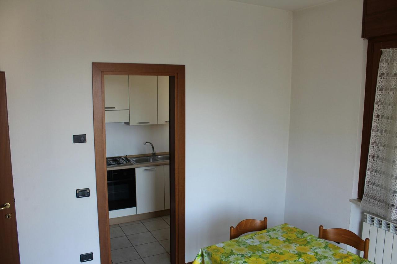 Apartmán Casa Regina Desenzano del Garda Exteriér fotografie